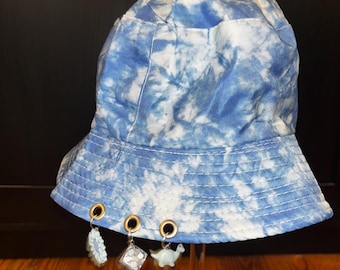Blue Tie Dye Festival Rave Bucket Hat with Charms
