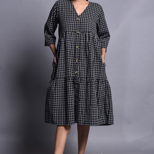 Checkered Linen Tunic Dress, Linen Layered dress, V-neck Midi dress with quater sleeve, Button down nursing dress, sustainable clothing