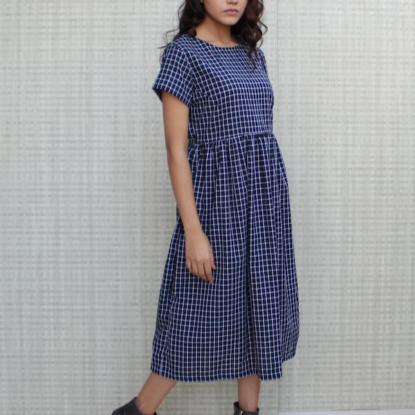 Vestido de lino a cuadros, vestido de lino de manga corta con escote barco, vestido midi de lino con bolsillos, ropa orgánica suave y sostenible