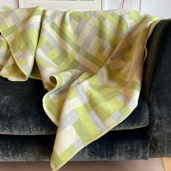 Mid Century Green Check Dutch Wool Blanket | Large Vintage Blanket | Double/Twin Bed Throw | Large Sofa Throw