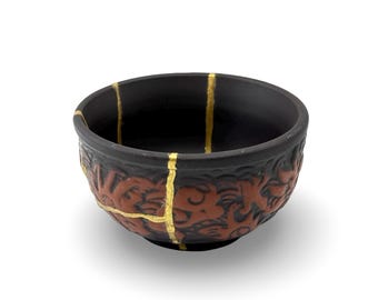 Mini Kintsugi - Treasures of The Silk Road - Mini  Kintsugi dragon teacup - * DISPLAY ONLY*