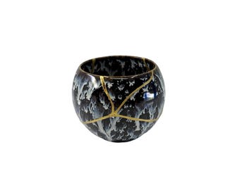 Kintsugi - Treasures of The Silk Road - Kintsugi obsidian scale dragon teacup - * DISPLAY ONLY*