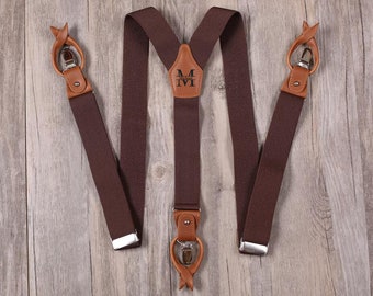 Groomsmen Geschenke Personalisierte Leder Clip und Knopf Hosenträger für Männer, Y-Back Stil für formelle Outfits