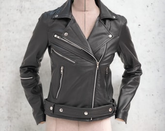 Handgemaakt zwart lamsleren bikerjack dames | Dames slim fit motorfiets zwart echt leren motorjack