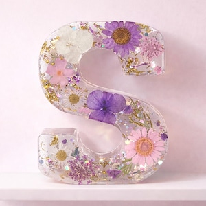 Resin Flower Letters – Handmade Floral Resin Initials with Dried Flowers - 4 Inch A-Z