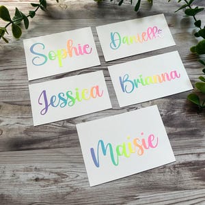 Autocollants nominatifs en vinyle pastel arc-en-ciel | Sticker nom personnalisé | Étiquette personnalisée avec nom de fête | Stickers pour ordinateur portable | Sticker bouteille d'eau pour enfant