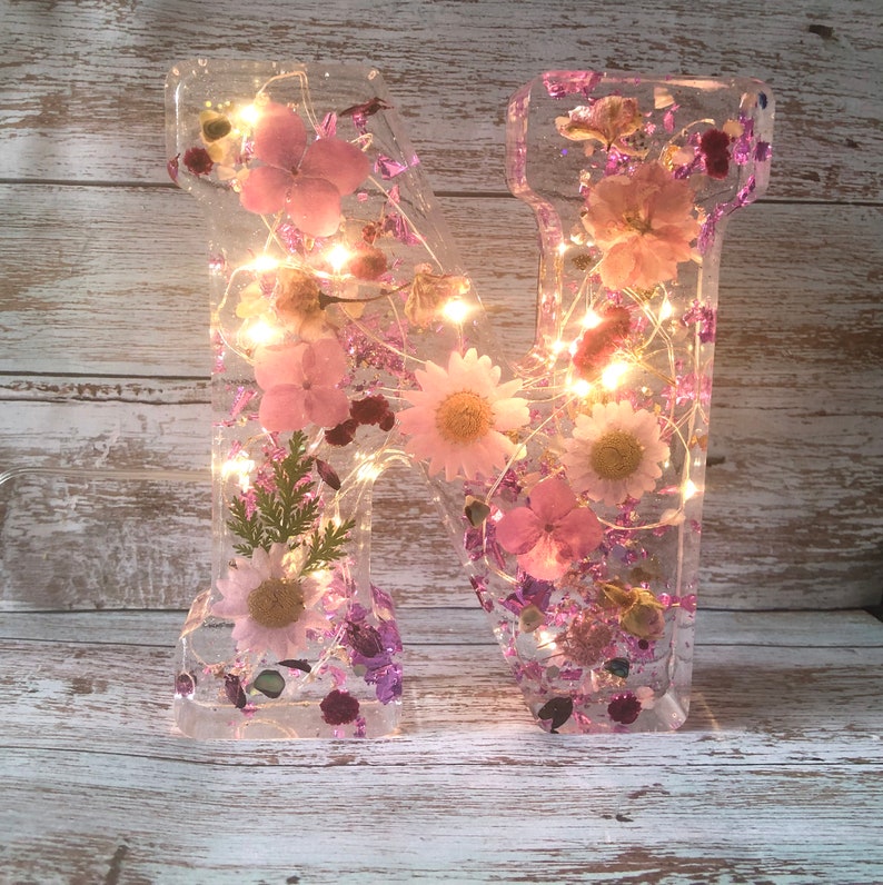 Pressed Flower Resin Letters / Freestanding Light up Letters for Shelf / Handmade Birthday Gift / Large 6 A-Z Personalised Letters image 7
