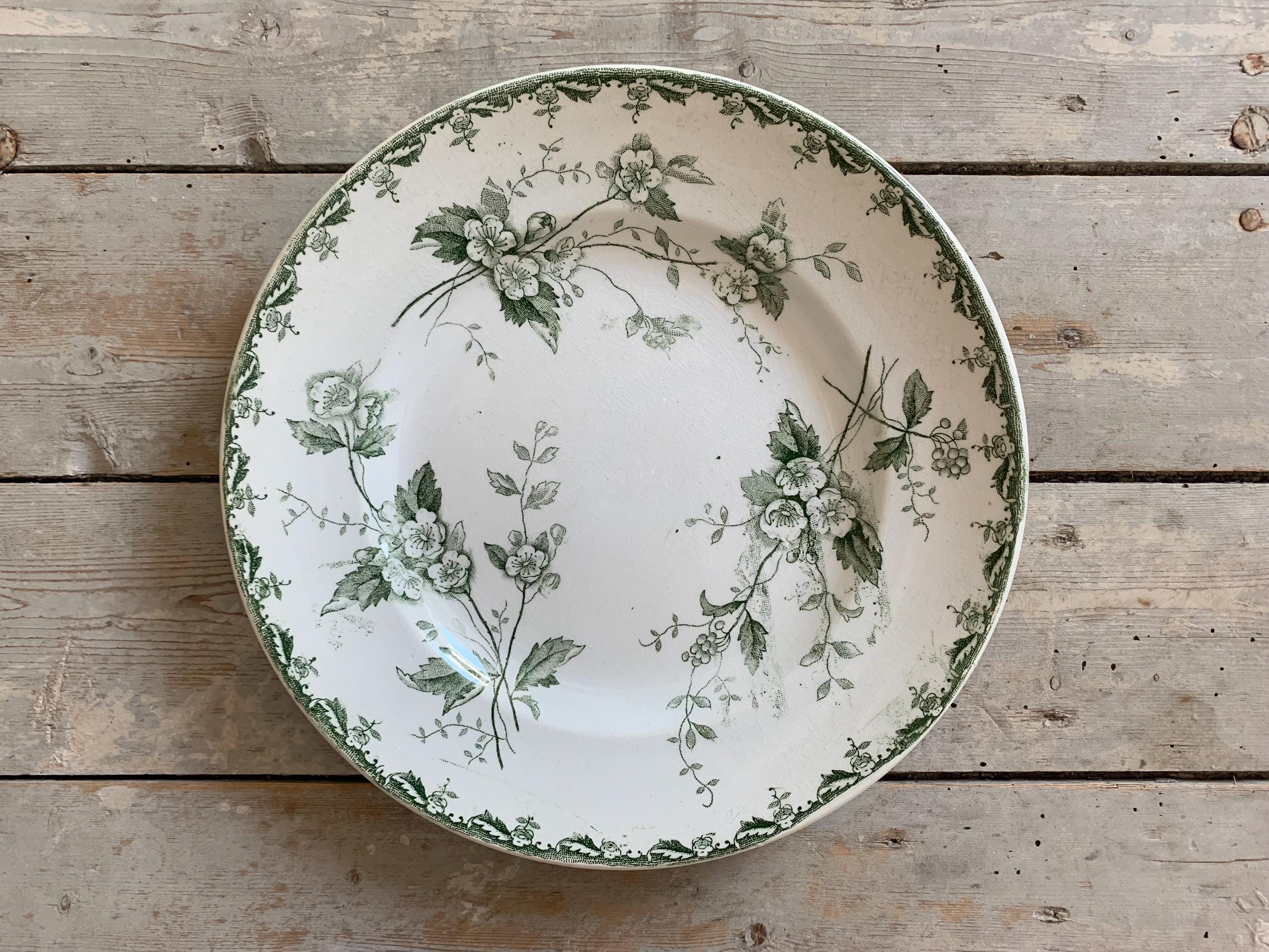 工芸品 st amand jardininiere plate 工芸品 st amand jardininiere plate Saint Amand France Plates - Etsy