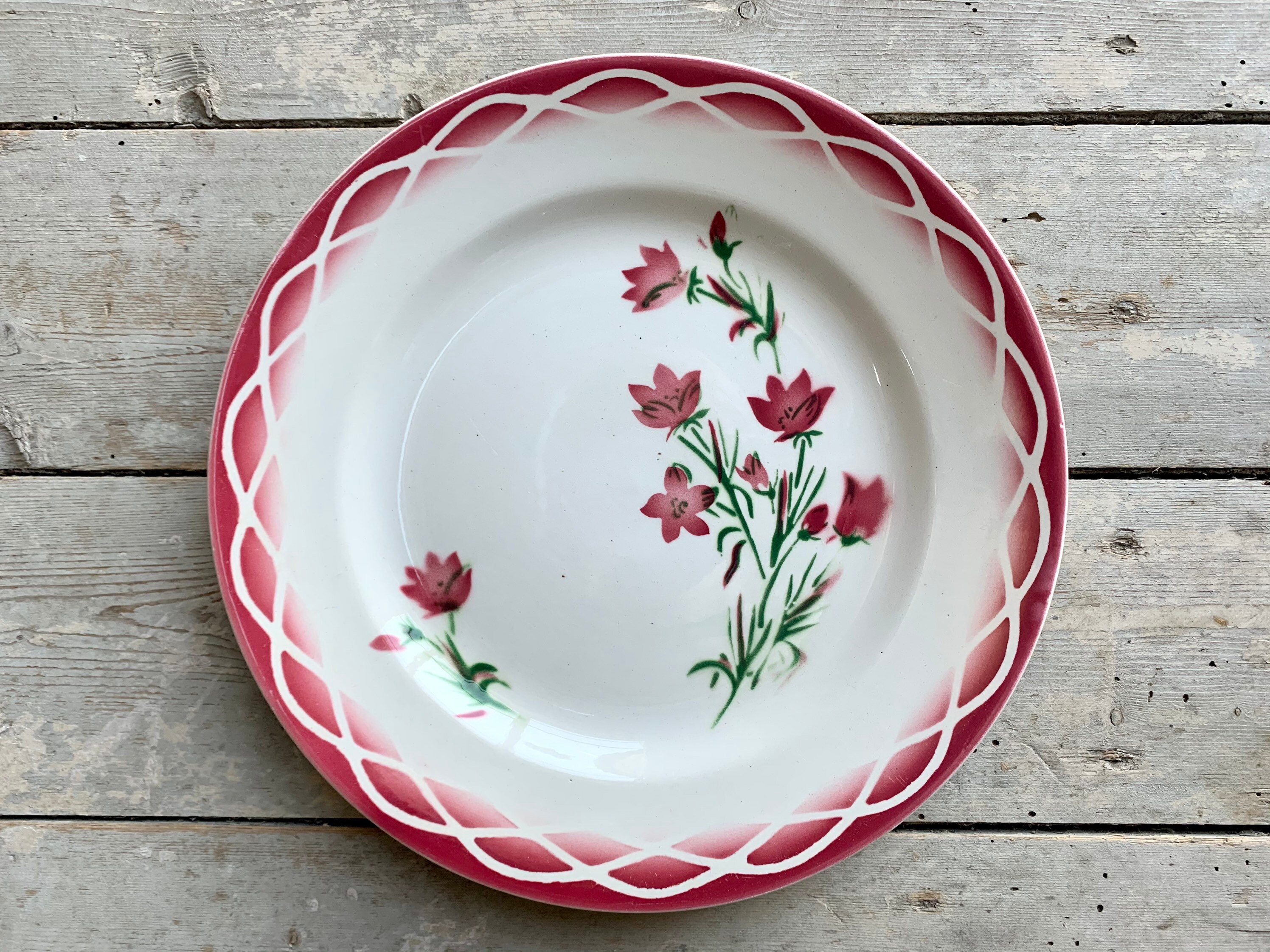 1940S ~ Dessert Plate Vintage Made in France By Digoin Sarreguemines Model Aude Fuchsia Red Tulip De