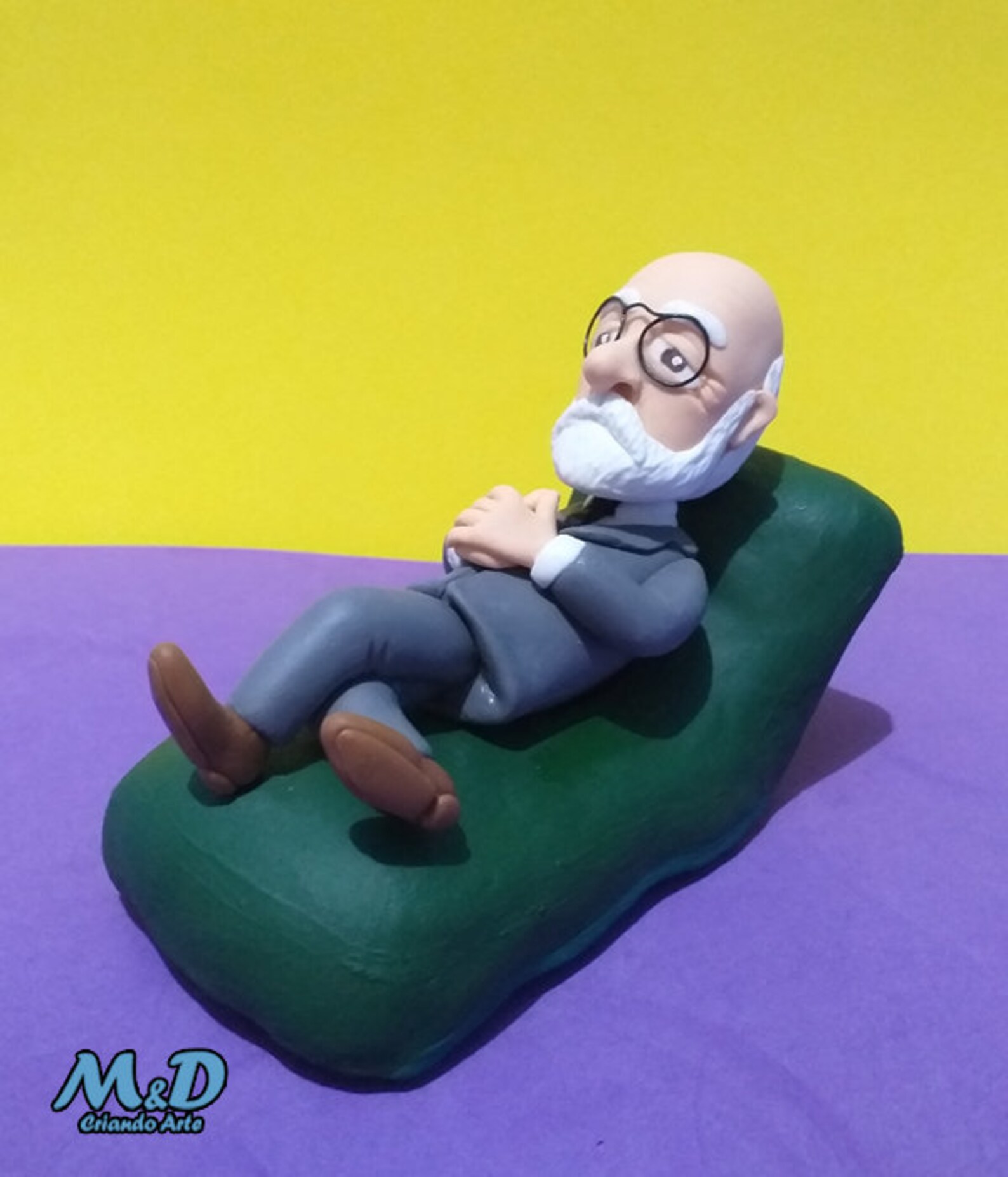 Sigmund Freud Reflecting on the Divan / Freud Figurine / Freud Handmade ...