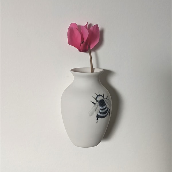Wall Hanging Vase - Bumble Bee Vase - Bee Gifts - Wall Vase - Porcelain Vase - Bee Lover - Ceramic Home Décor - Bee Décor -Hanging Wall Vase