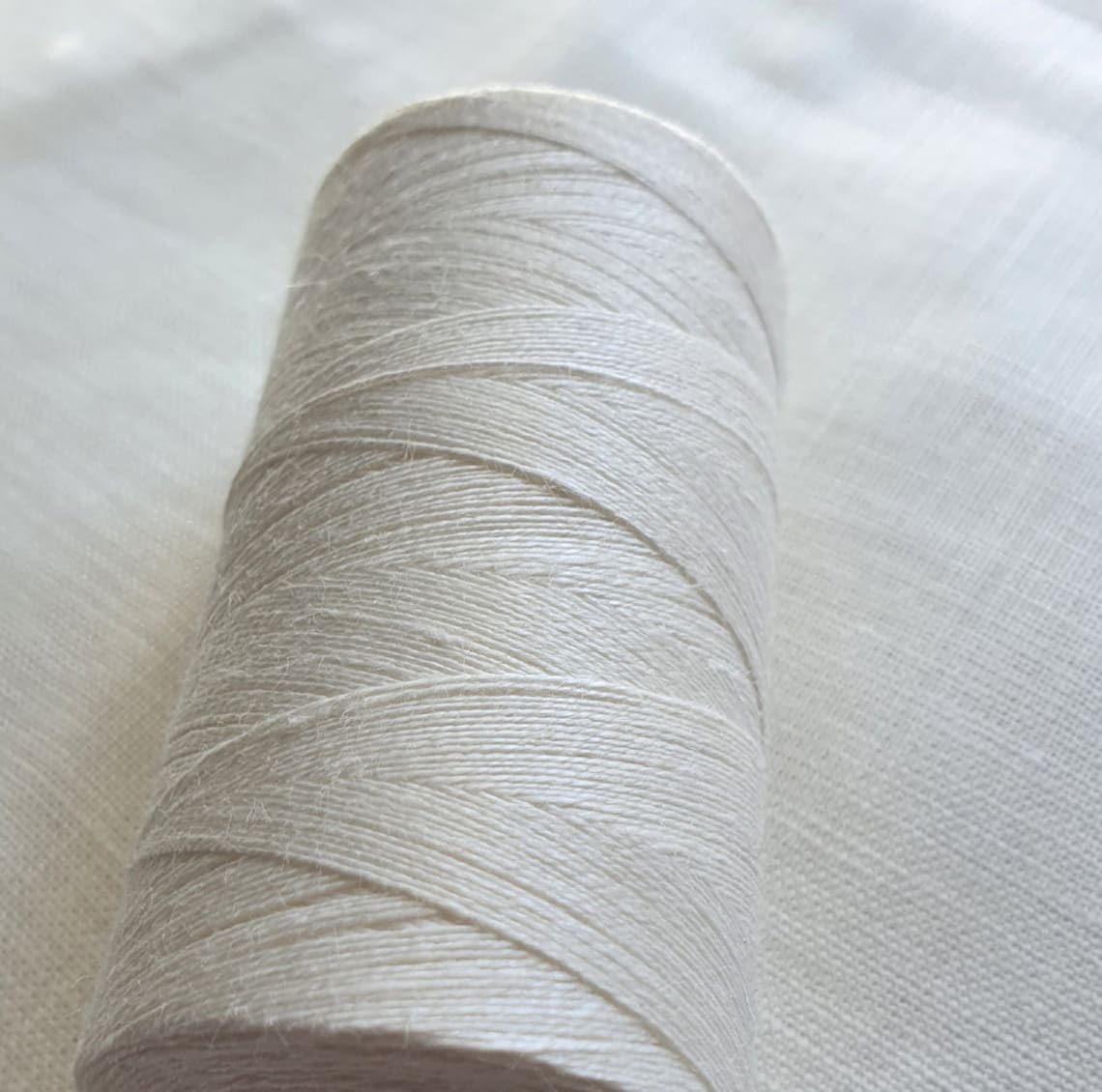 White Linen Thread 1/5/10 Spools of 500 M Each Hand & Machine Quilting ...