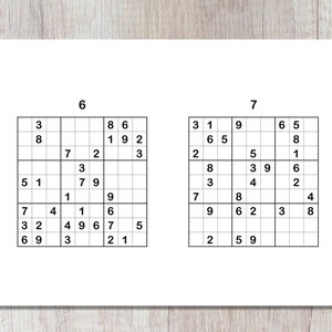 以下が含まれることがあります： 「6」と「7」のラベルが付けられた2つの数独パズル。いくつかのマスに数字が記入されています。