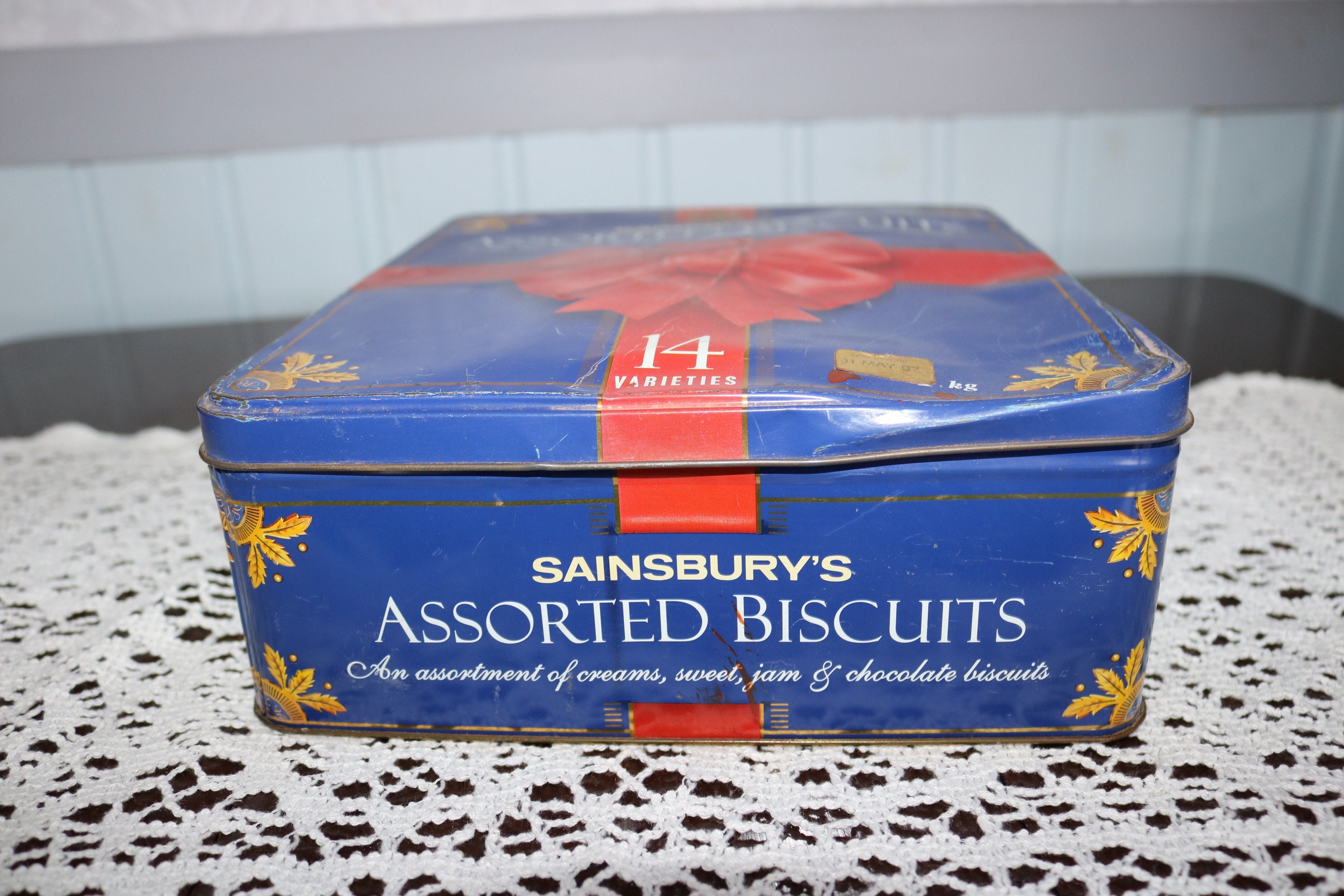 Vintage Biscuit Tins Sainsbury Assorted Simmers Shortbread