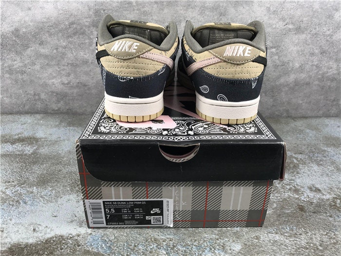 nike travis scott dunk low