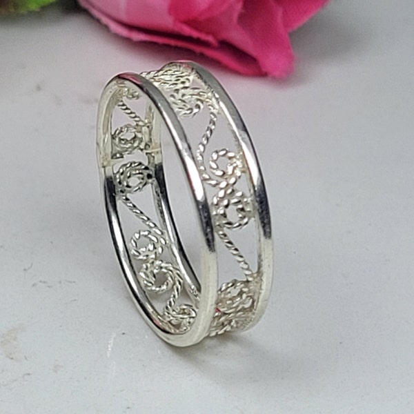Filigree ring, Art nouveau ring, 925 dainty ring, Handmade art ring, Sterling silver designer ring, Floral silver ring, Filigree jewelry