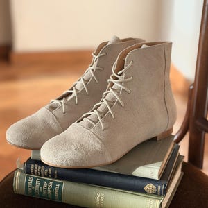 Greta - Skórzane botki do kostki, Damskie botki do kostki, Koniakowe sznurowane buty do kostki, Retro botki do kostki, Eleganckie buty, Buty Anna Maratti light beige