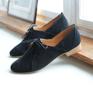 Tokyo - Leather Oxford | Women's Derby Flats | Tie Flat Shoes for Women | Black Minimalist Women Shoes | Anna Maratti image 7
