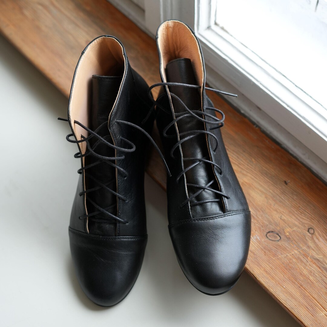 専用です。ハーリップトゥLace-Up Ankle Boots il_1080xN.7342695146_ff52.jpg