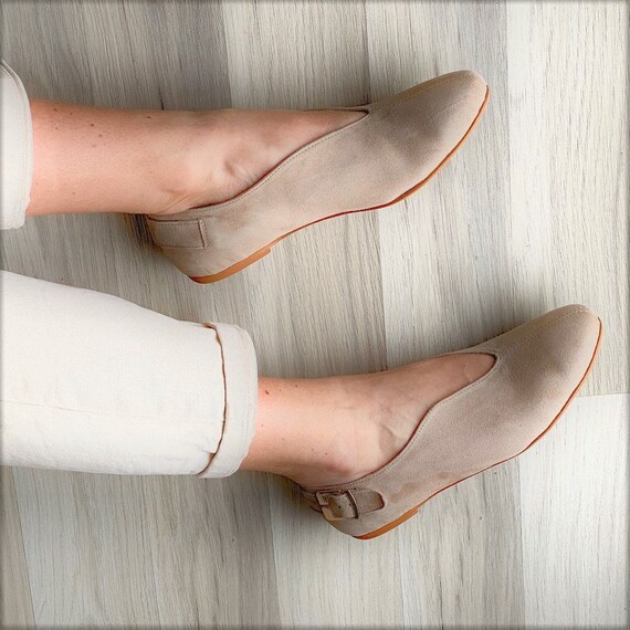 Open store toe moccasins