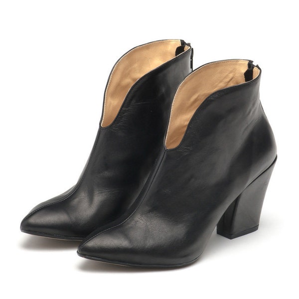 Gabi - bottines noires Chaussures pour femmes en cuir Bottines à talons Camel bottes à talon Bottes à talons bottes classiques Bottes à talon noir Talons en cuir noir