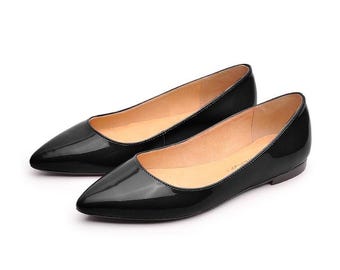 Paris - 8 US last pair flat shoes Women flat shoes Women shoes Flat pointy shoes Casual camel shoes Pointy black shoes Anna Maratti shoes