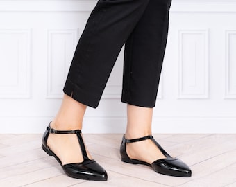 Audrey - US9 sangle Chaussures T, Chaussures Mary Jane, Chaussures plates, Chaussures pour femmes, Chaussures pour femmes noires, Ballerine en cuir, Chaussures brevetées noires, Chaussures en cuir