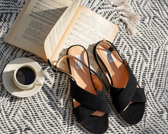Almi - comfy leather sandals,strappy sandals,flat sandals,strappy green sandals,greek sandals,travel sandals,brown sandals,anna maratti