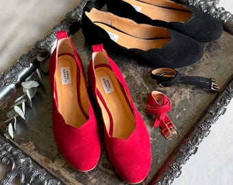 Black Ankle Strap Shoes, Red Suede Ballerinas, Black Flats, Red Ankle Strap Flats, Anna Maratti Shoes, Dana