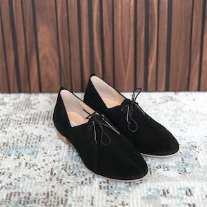 Tokyo - Leather Oxford | Women's Derby Flats | Tie Flat Shoes for Women | Black Minimalist Women Shoes | Anna Maratti image 4