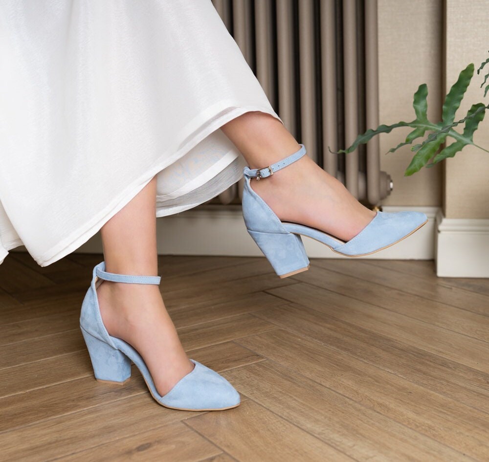 Plain chunky high heeled velvet ankle strap sales round toe date pumps