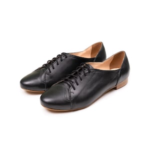 Coco - women shoes,Lace up women shoes,Women oxfords,Leather oxford,Flat shoes,Casual shoes,Handmade oxford,Women black shoes,Camel oxfords black