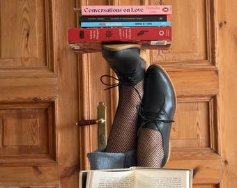 Mose - Zapatos Oxford para mujer, Zapatos con cordones para mujer, Zapatos planos negros con lazo para mujer, Calzado de piel hecho a mano, Anna Maratti