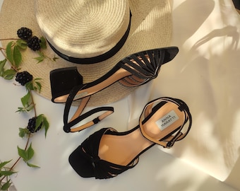 Mela - Sandalias de piel con tacón de bloque, sandalias con lazo en el tobillo, sandalias negras con tiras, sandalias negras para mujer, zapatos Anna Maratti, zapatos negros de verano