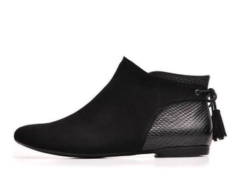 womens flat black leather booties