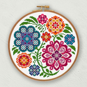Kleurrijk bloemenvolkskruissteekpatroon, Bloemenkruissteekdiagram, Bloemenborduurpatroon, Pdf instant download, Folk bloemenhoepelkunst