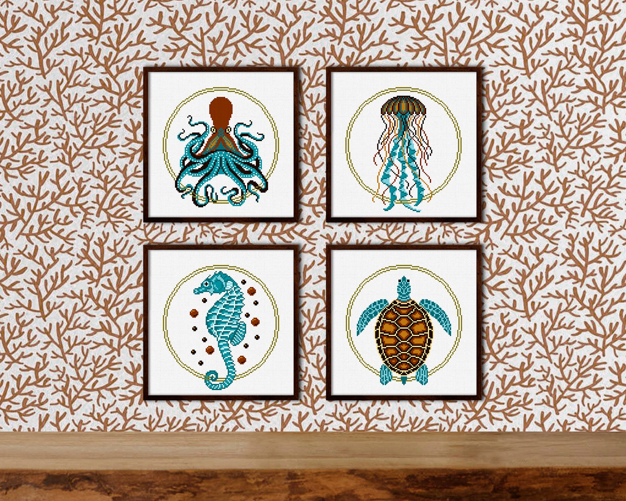 動物刺繍とパターン il_1080xN.6433230114_il6f.jpg
