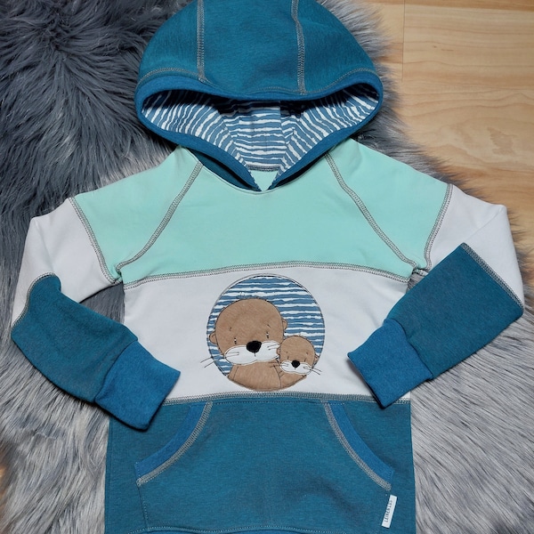 Pulli Hoodie in Gr. 104 mit Kapuze, aus kuscheligem Sweat, Color Blocking, mit Stickerei