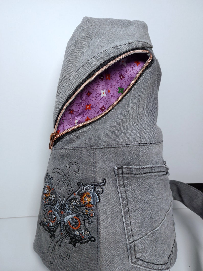 Crossbody Bag Rucksack Handtasche aus Jeans mit Stickerei Bild 9