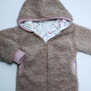 Teddy Plüschjacke in Gr. 98 mit Sommerblumen, komplett gefüttert Bild 2