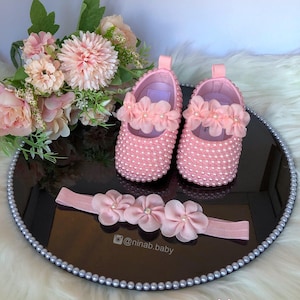 Pearl Beads Baby Shoe/ First Birthday Baby Shoe/ Special Occasion Baby Shoe/ Christening Shoe/ Birthday Baby Shoe/ Baby Shoe and Headband
