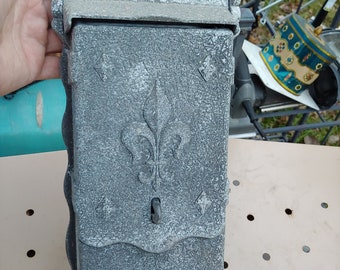 Antique Remington hardware co cast metal wall mount porch mailbox