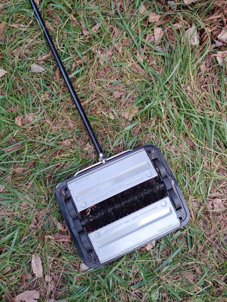 Vintage carpet sweeper mid century rug carpet 1950s diner Etsy