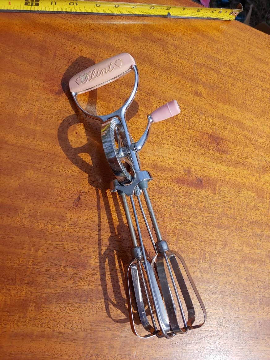 Vintage ecko egg beater hand crank farmhouse rustic kitchen Etsy