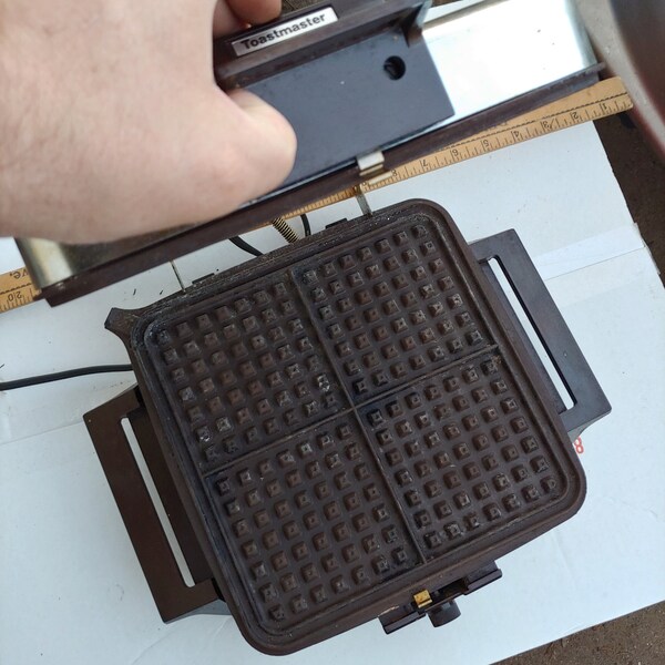 Vintage  1950 Toastmaster waffle griddle combo model square stainless steel aluminum griddles