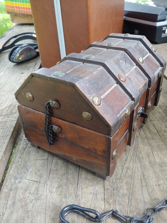 Vintage Wooden Pirate Treasure Chest Jewelry Box b