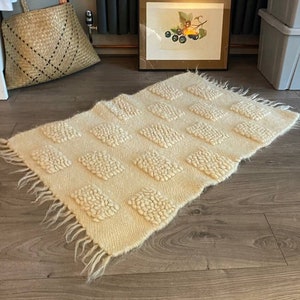Biały dywan-masaż, mały dywan wełniany, dywan 50x70, dywan 70x90, biały wełniany dywan do salonu nowoczesny, ręcznie tkany dywan, biały wełniany dywan 50x90