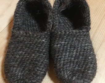 Chaussons écologiques/chaussons de massage thérapeutique/chaussons bio/chaussons pour chambre chaude/cadeau de Noël/chaussons en laine à la main/chaussons à tricoter main