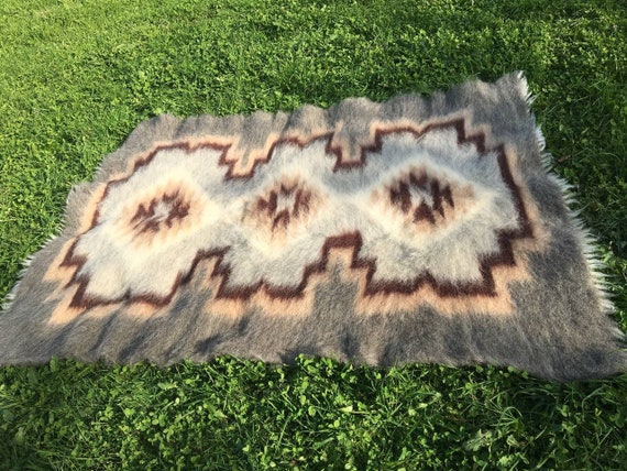 Cool and Stylish Addition to Your Summer Décor, Lightweight and Breathable, Add a Touch of Style and Comfort to Your Summer Living Space