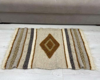 Coperta di lana Hutsul tessuta a mano Lizhnyk, tappeto di lana di pecora dei Carpazi